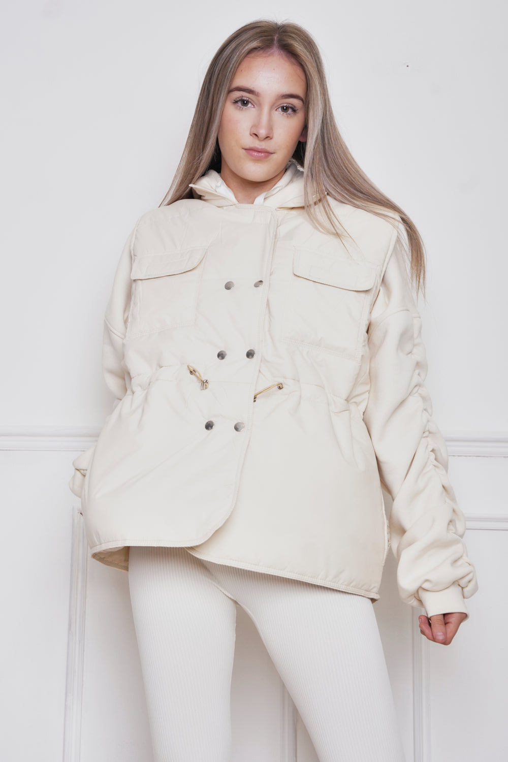 Cargo Gillet Cream