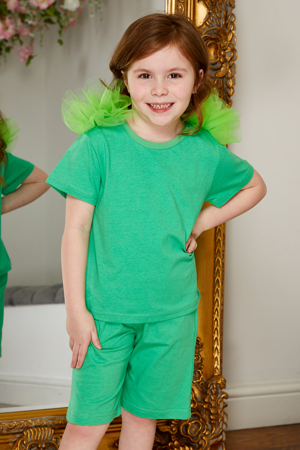 Mini Attire Flossy shorts set GREEN