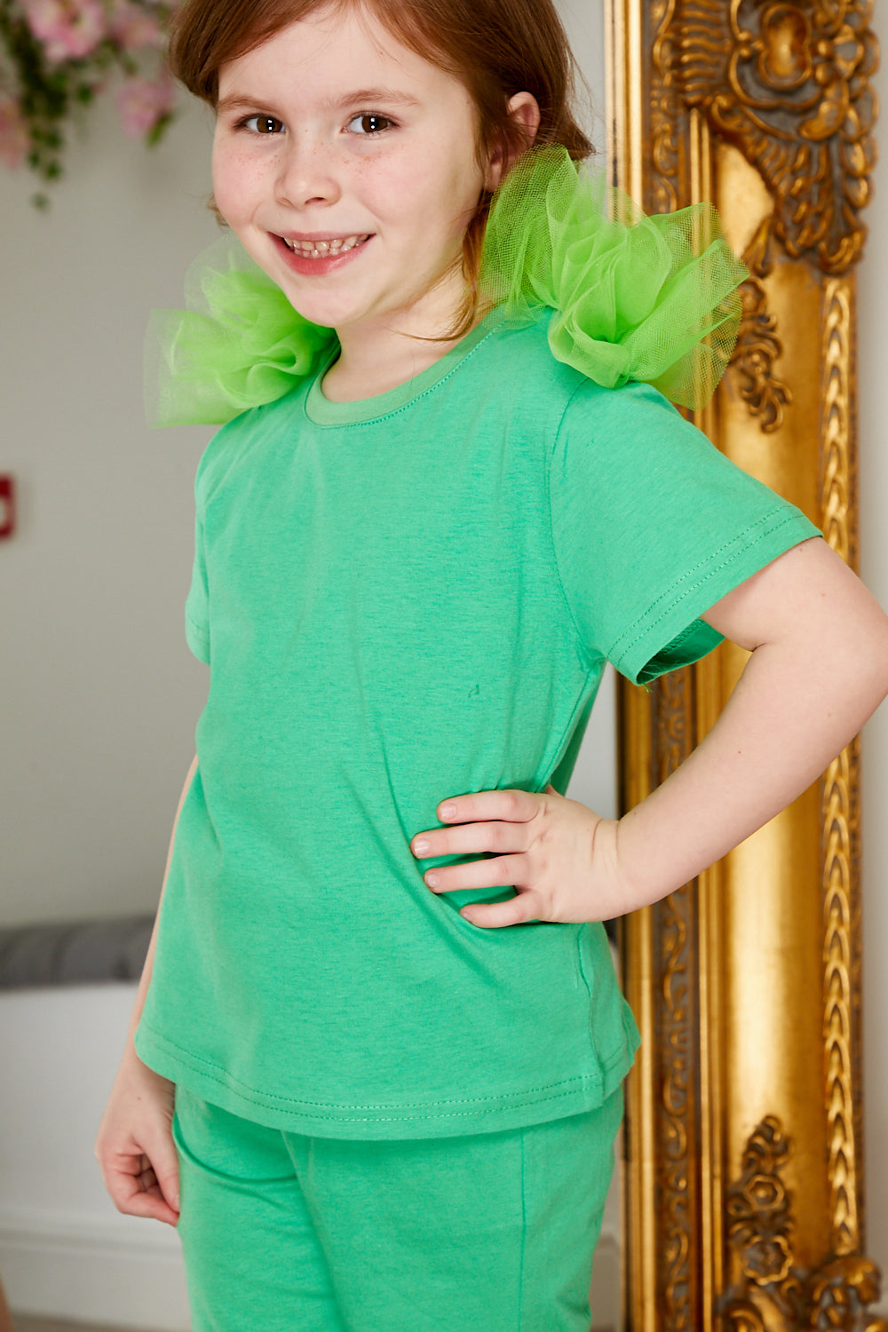Mini Attire Flossy shorts set GREEN