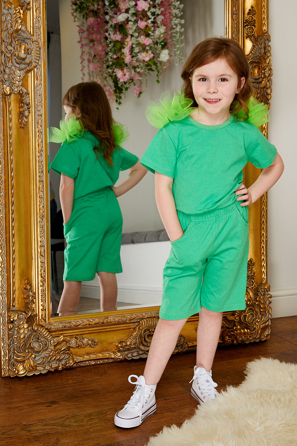 Mini Attire Flossy shorts set GREEN