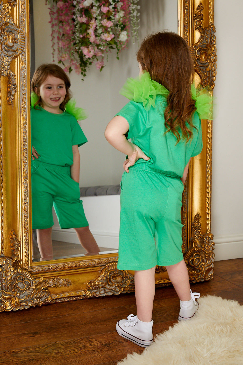 Mini Attire Flossy shorts set GREEN